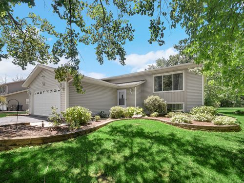 180 S Belmont Ave, Elgin, IL, 60123-5834 | Card Image