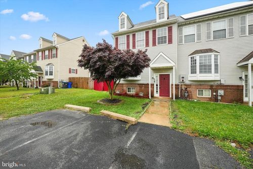 98 Three Rivers Dr, NEWARK, DE, 19702-4270 | Card Image