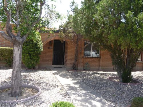 4438 E Fort Lowell Rd, Tucson, AZ, 85712-1107 | Card Image