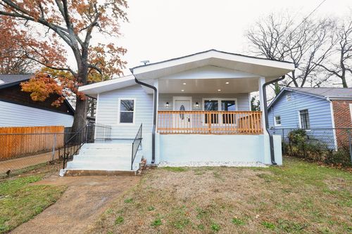 2415 Vine St, Chattanooga, TN, 37404-1619 | Card Image