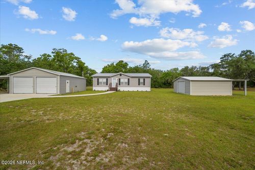 127 Oak Ln, Interlachen, FL, 32148-2405 | Card Image