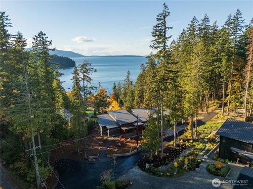 166 Soundview Rd, Bellingham, WA, 98229-8916 | Card Image