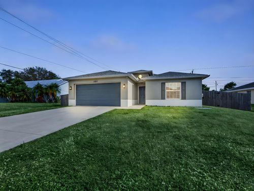 1633 Sw Diamond St, Port St. Lucie, FL, 34953-1168 | Card Image