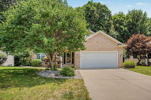 3015 S Wood Dale Dr, Jackson, MI, 49203-3768 | Card Image