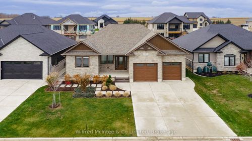 217 Irishwood Lane, Walkerton, ON, N0G2V0 | Card Image