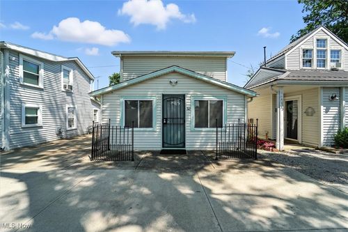 32 Billow Bch, Ashtabula, OH, 44004-9784 | Card Image