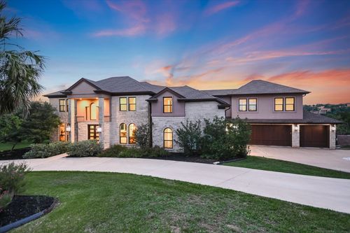 105 N Lowell Ln, Austin, TX, 78733-4208 | Card Image