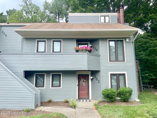 302 Crescent Spring Dr, Louisville, KY, 40206-2875 | Card Image