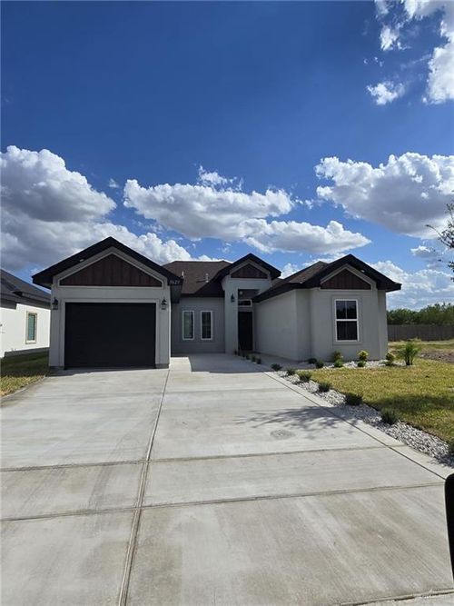 3625 E Diamondhead Ave, Alton, TX, 78573-4573 | Card Image