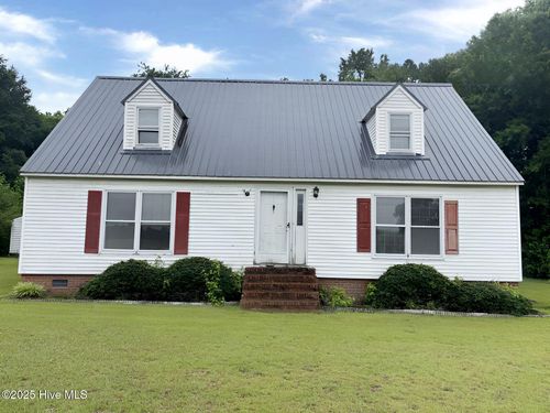 13015 Hobbton Hwy, Newton Grove, NC, 28366-7261 | Card Image