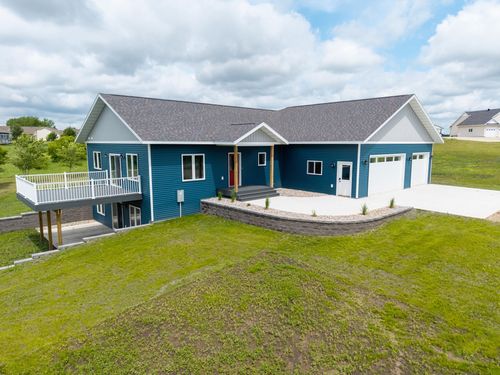 23569 Highland Trl, Fergus Falls, MN, 56537-8172 | Card Image