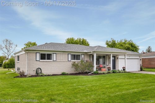 27299 Hystone Dr, Farmington Hills, MI, 48334-5319 | Card Image