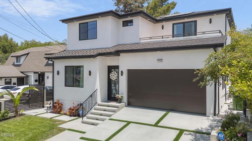 11040 Whitegate Ave, Sunland, CA, 91040 | Card Image