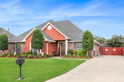 202 Rue Landry, Saint Rose, LA, 70087-3666 | Card Image