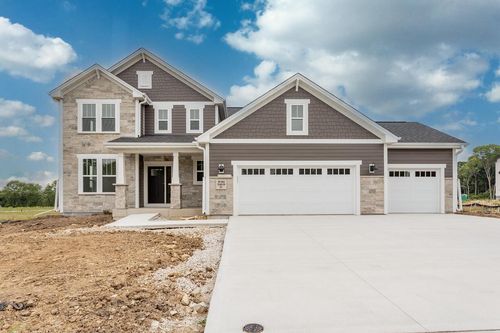 W208N6659 Sweet Clover Drive, MENOMONEE FALLS, WI, 53051 | Card Image