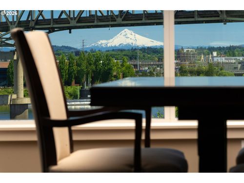 502-1900 S River Dr, Portland, OR, 97201-8043 | Card Image