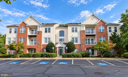 302-2412 Chestnut Terrace Ct, ODENTON, MD, 21113-0729 | Card Image