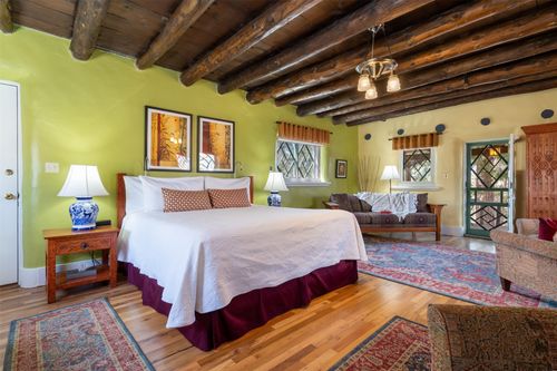 342 E Buena Vista St, Santa Fe, NM, 87505-2623 | Card Image