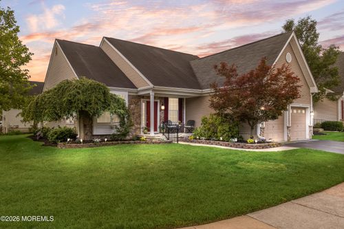 33 Hibiscus Dr, MARLTON, NJ, 08053-5555 | Card Image