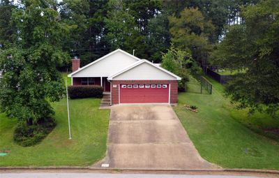 229 Evergreen Drive, House other with 3 bedrooms, 2 bathrooms and null parking in Huntsville TX | Image 1