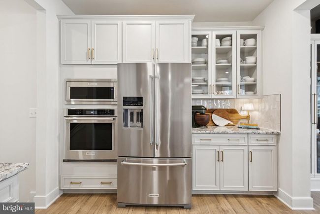 3880 Hillview Ct, House other with 5 bedrooms, 4 bathrooms and null parking in Alexandria VA | Image 12