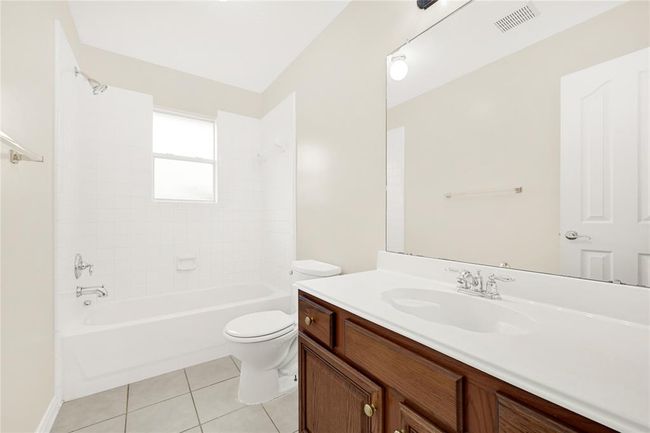 Secondary Bathroom 2 | Image 26