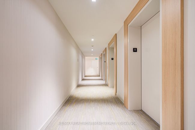 811 - 50 Ordnance St, Condo with 3 bedrooms, 2 bathrooms and 1 parking in Toronto ON | Image 6
