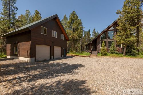 4473 Boulders St, Island Park, ID, 83429-4100 | Card Image