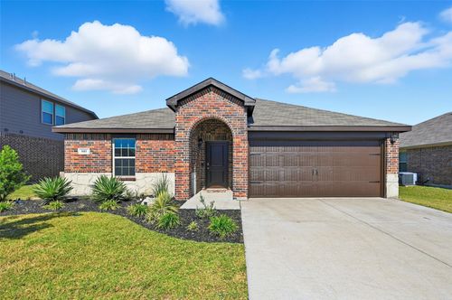 317 Pine Hollow Way, Josephine, TX, 75189-5320 | Card Image