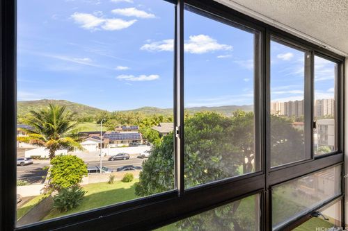 apt-301-3070 Ala Ilima St, Honolulu, HI, 96818-2776 | Card Image