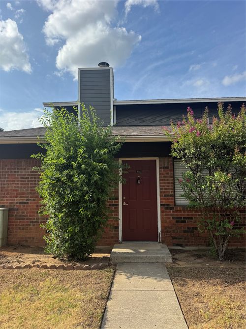 802-1122 Millview Dr, Arlington, TX, 76012-2339 | Card Image