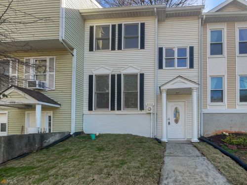 688 Stratford Grn, Avondale Est, GA, 30002-1360 | Card Image