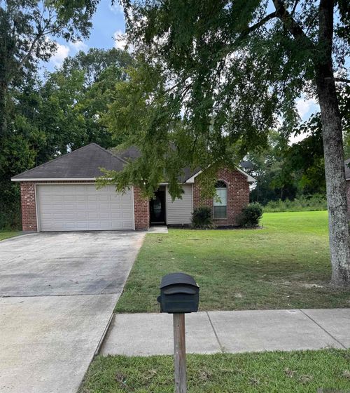 13630 Ball Park Rd, Walker, LA, 70785-6803 | Card Image