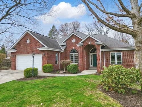 4907 Oakhurst Ave, Gibsonia, PA, 15044-8393 | Card Image