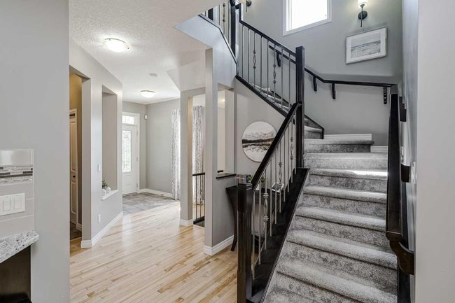 102 Marquis Grove Se, House other with 4 bedrooms, 4 bathrooms and 4 parking in Calgary AB | Image 16