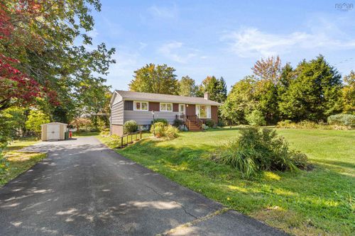 1059 Fall River Rd, Fall River, NS, B2T1E9 | Card Image