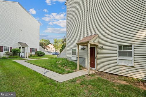 28-1-120 Azalea Ct, UPPER MARLBORO, MD, 20774-1671 | Card Image