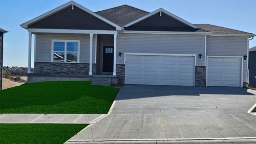 1012 Chayse St Sw, Bondurant, IA, 50035 | Card Image
