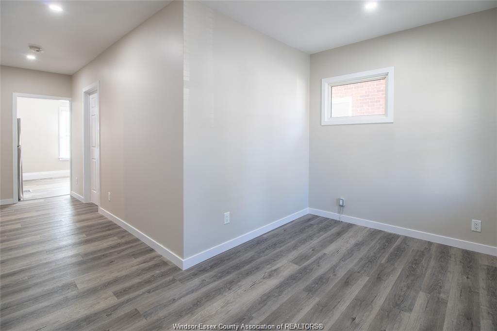 Residential in Windsor 4