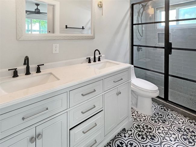 9614 Newfoundland Cir, House other with 3 bedrooms, 2 bathrooms and 2 parking in Austin TX | Image 20