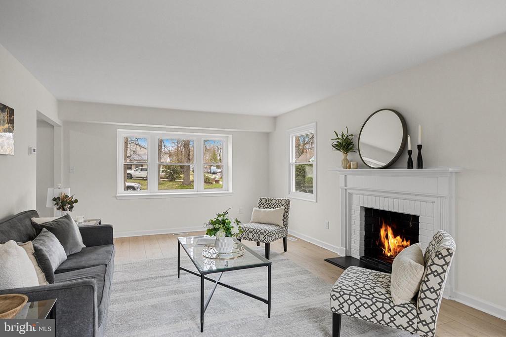Residential in WILLINGBORO 5