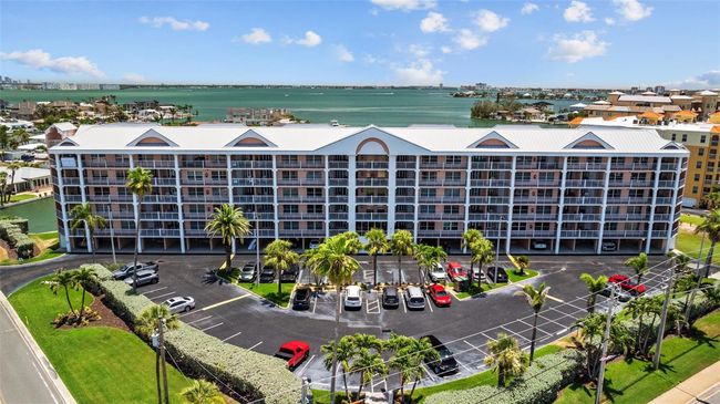 Front of building from Gulf Blvd. | Image 4