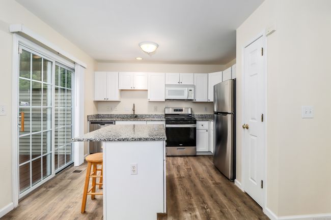 2303 - 2303 Eaton Court, Condo with 2 bedrooms, 2 bathrooms and null parking in Danbury CT | Image 12