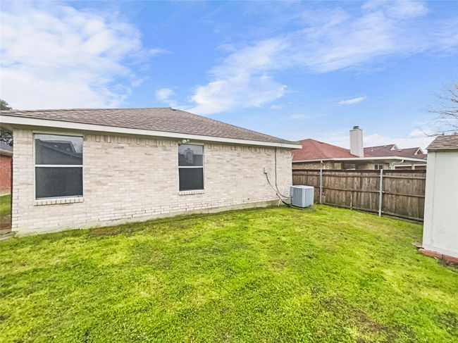 6705 Windward View Dr, House other with 3 bedrooms, 2 bathrooms and null parking in Rowlett TX | Image 8