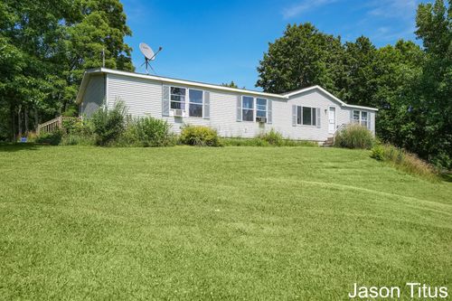 1673 Nashville Rd, Hastings, MI, 49058-9165 | Card Image