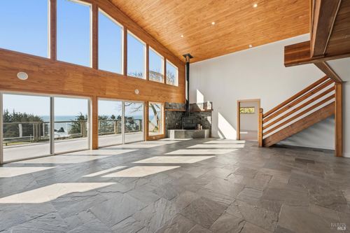 46701 Iversen Dr, Gualala, CA, 95445-8440 | Card Image