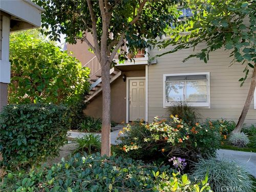 11912 Brookhaven St, Garden Grove, CA, 92840-1840 | Card Image