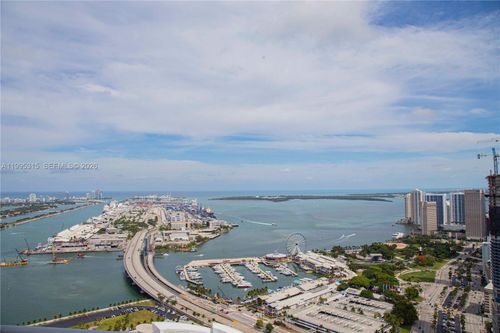 5207-888 Biscayne Blvd, Miami, FL, 33132-1555 | Card Image