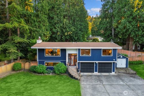 1005 Mt Park Blvd Sw, Issaquah, WA, 98027-4002 | Card Image