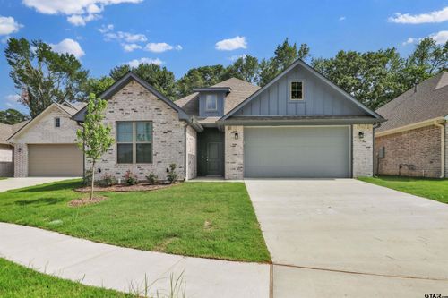 3061 Guinn Farms Rd, Tyler, TX, 75707-6224 | Card Image